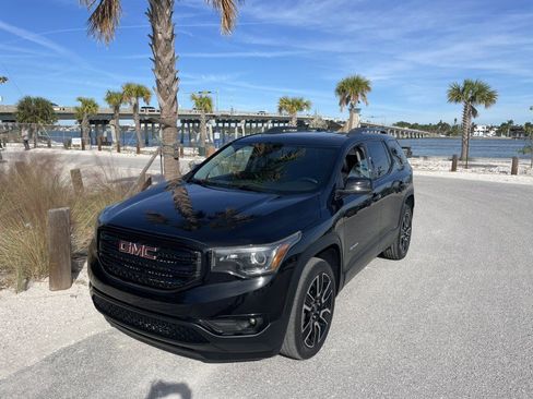 Used 2019 GMC Acadia SLT w/ Black Edition image 32