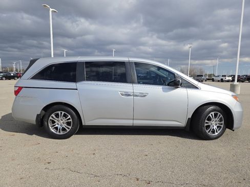Used 2012 Honda Odyssey EX-L image 18