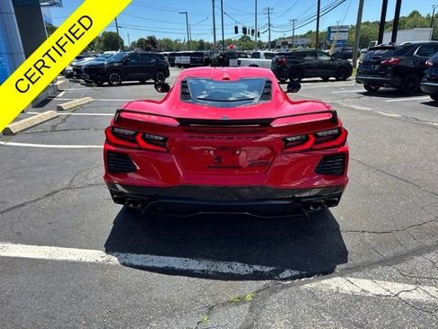 Used 2022 Chevrolet Corvette Stingray Premium Cpe w/ Z51 Performance Package RWD image 6