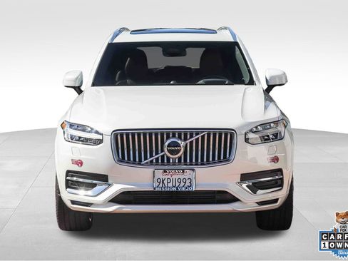 Used 2024 Volvo XC90 T8 Ultimate w/ Protection Package Premier AWD/4WD image 2