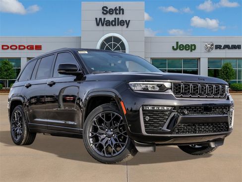 New 2026 Jeep Grand Cherokee Summit image 1