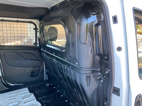 Used 2022 RAM ProMaster City Tradesman FWD image 31