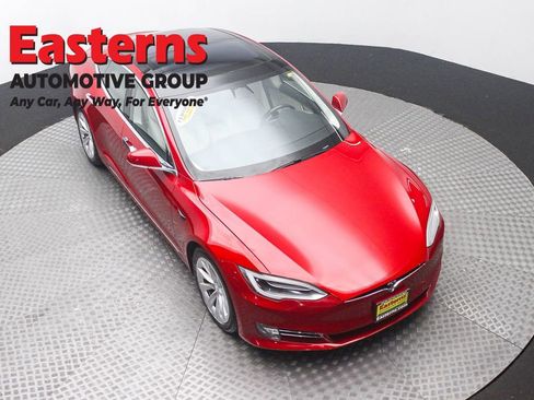 Used 2018 Tesla Model S 100D AWD/4WD image 3