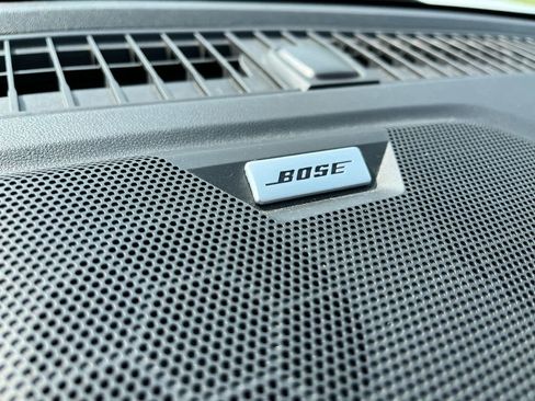 Used 2024 Chevrolet Colorado LT w/ LT Convenience Package III image 24