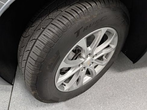 Certified 2021 Chevrolet Equinox LT FWD image 9