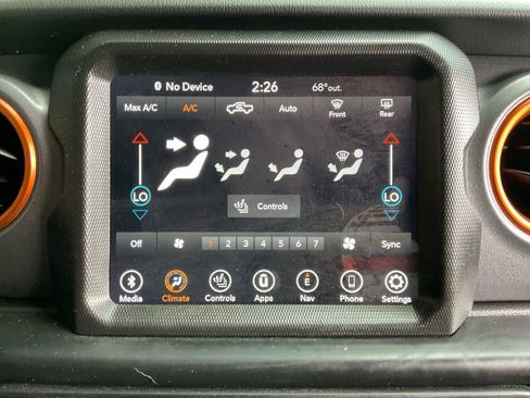 Used 2022 Jeep Gladiator Mojave w/ LED Lighting Group AWD/4WD image 25