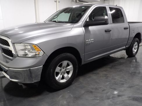 Used 2023 RAM 1500 Classic SLT w/ Trailer & Traction Group AWD/4WD image 4