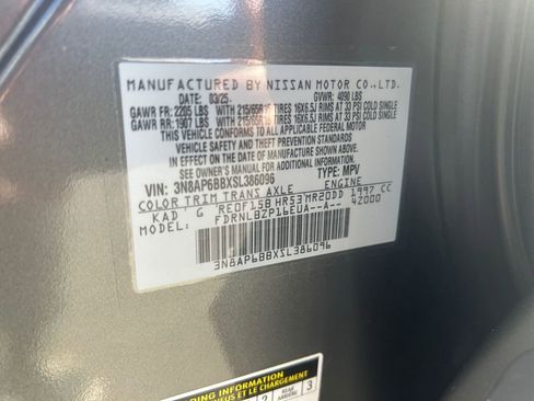 Used 2025 Nissan Kicks S AWD/4WD image 37