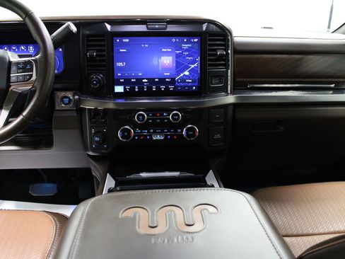 Used 2025 Ford F250 King Ranch w/ Chrome Package image 18
