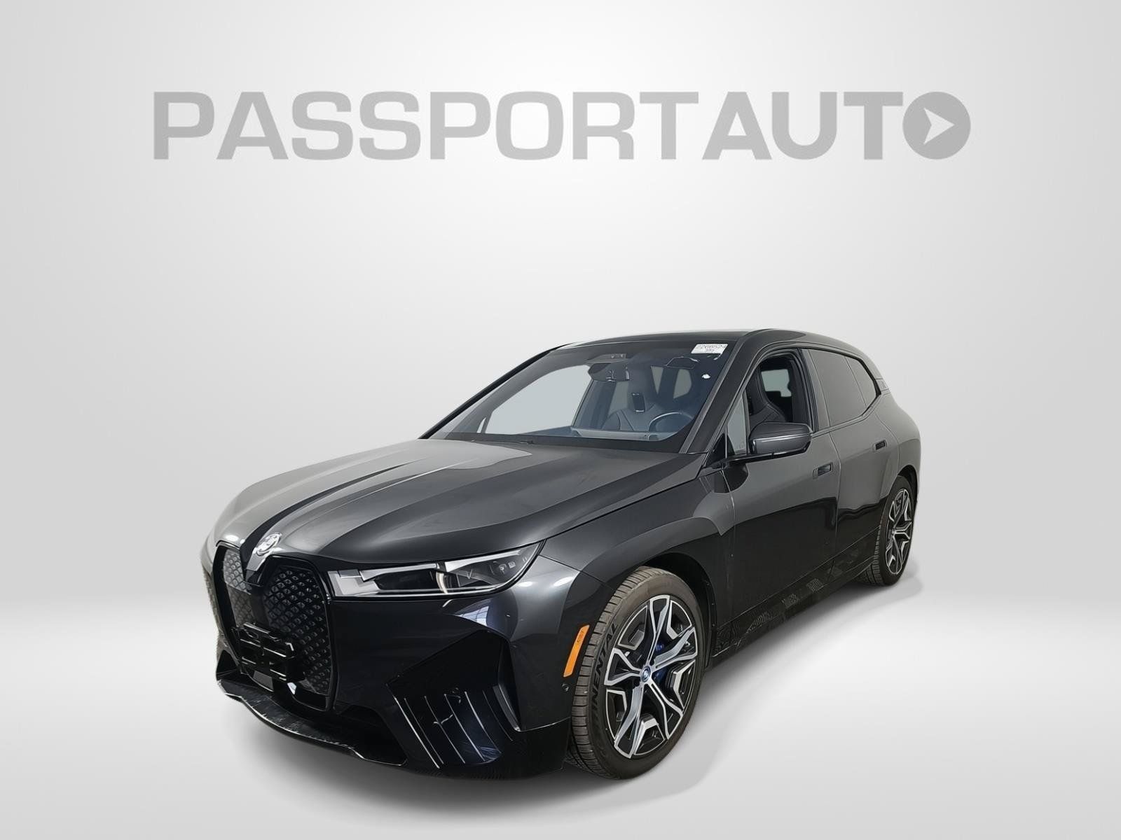 Used 2023 BMW iX xDrive50 w/ Ultimate Package 2 AWD/4WD image 1