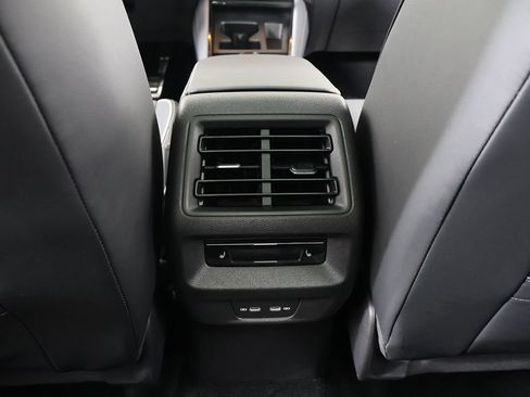 Used 2026 Volkswagen Tiguan SEL R-Line AWD/4WD image 59