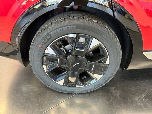 New 2026 Kia Sportage SX FWD image 10