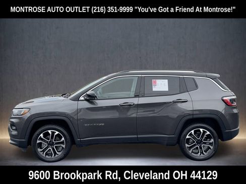 Used 2022 Jeep Compass Limited image 4