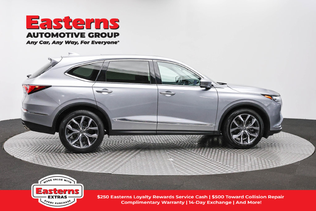 Used 2023 Acura MDX w/ Technology Package AWD/4WD image 5