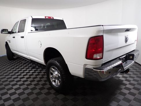 Used 2017 RAM 2500 Tradesman w/ Chrome Appearance Group AWD/4WD image 17