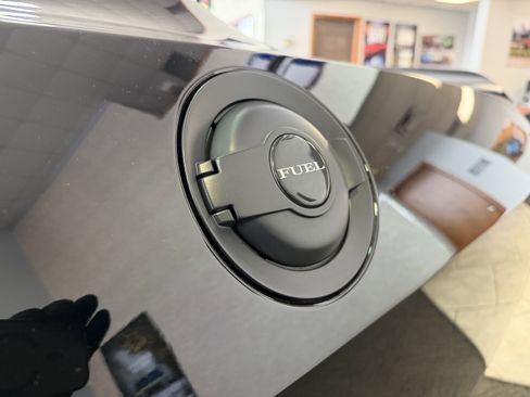 Used 2023 Dodge Challenger R/T w/ Plus Package image 11