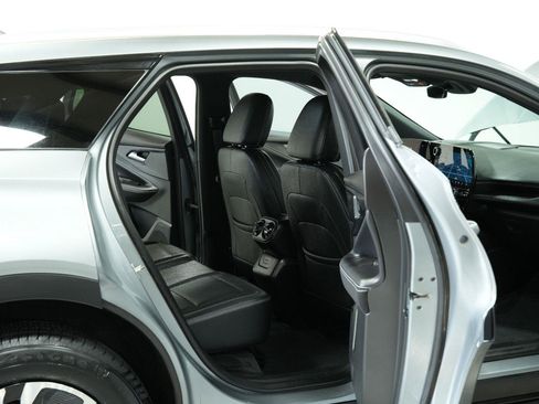 Certified 2024 Chevrolet Blazer EV LT AWD/4WD image 13