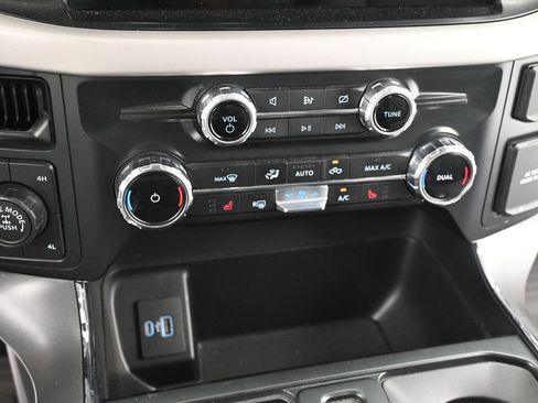 Used 2022 Ford F150 XLT w/ Equipment Group 302A High AWD/4WD image 12