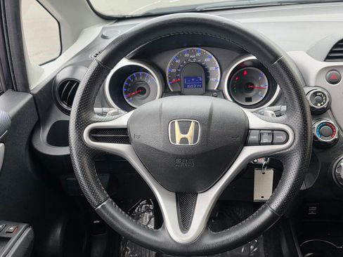 Used 2010 Honda Fit Sport image 17