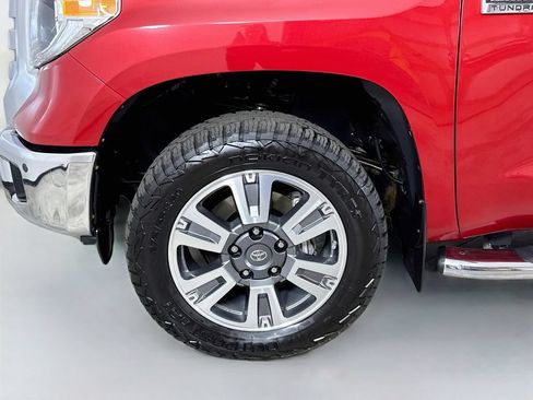 Used 2020 Toyota Tundra Platinum AWD/4WD image 34