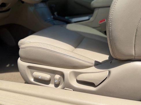 Used 2005 Toyota Solara SLE FWD image 7