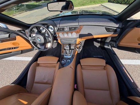 Used 2011 BMW Z4 sDrive35is RWD image 28