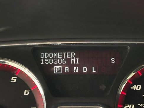 Used 2016 GMC Acadia SLE FWD image 23