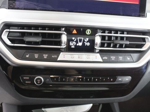 Certified 2024 BMW X3 xDrive30i w/ Premium Package w/ZPA image 25