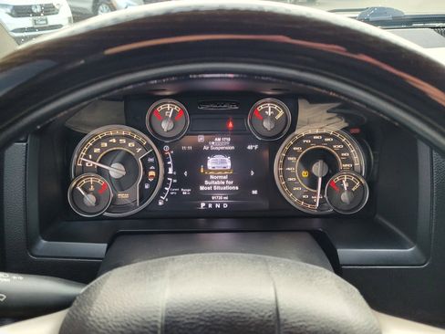 Used 2017 RAM 1500 Limited image 19