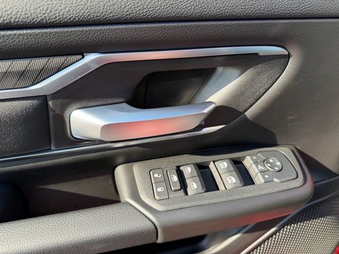 New 2026 RAM 1500 Big Horn AWD/4WD image 16