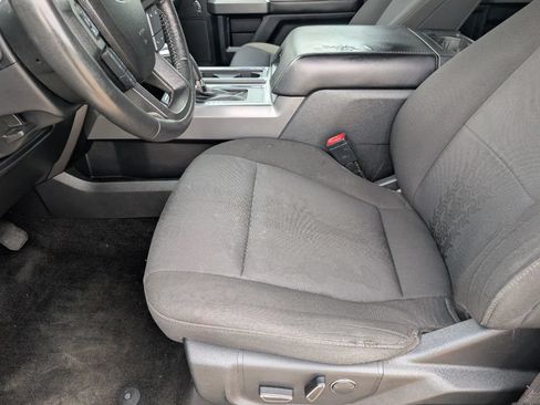Used 2018 Ford F150 XLT w/ Equipment Group 302A Luxury RWD image 8