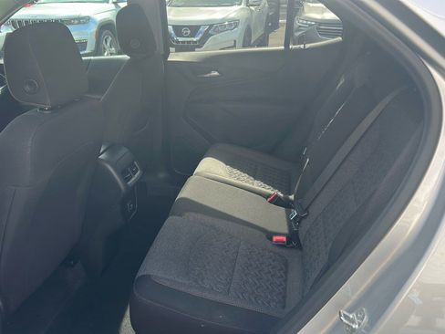 Used 2022 Chevrolet Equinox LT image 17