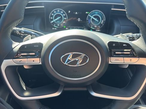 Certified 2024 Hyundai Tucson Limited AWD/4WD image 24