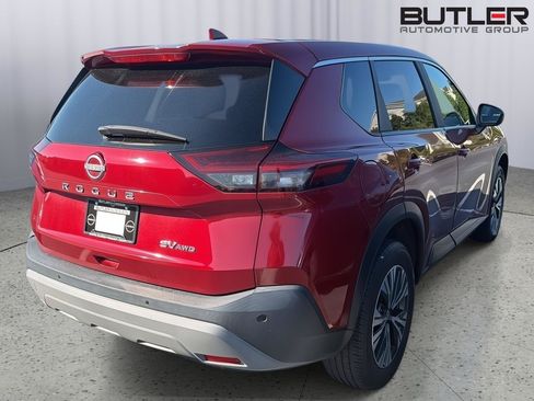 Used 2023 Nissan Rogue SV AWD/4WD image 8