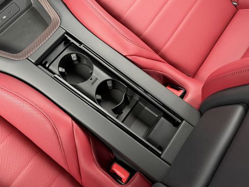 Certified 2026 Porsche Panamera GTS image 37