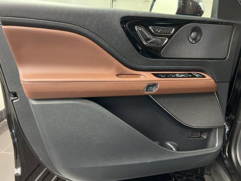 New 2026 Lincoln Aviator Reserve w/ Jet Appearance Package image 29