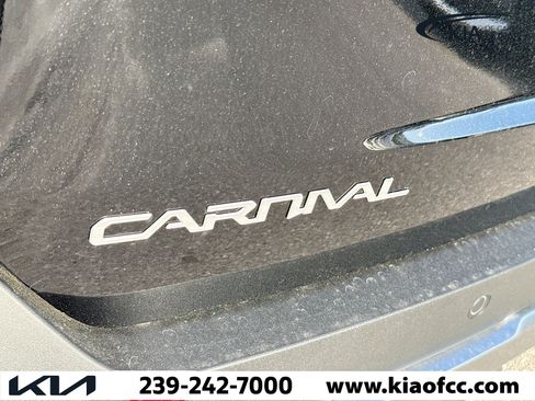 New 2026 Kia Carnival SX FWD image 10
