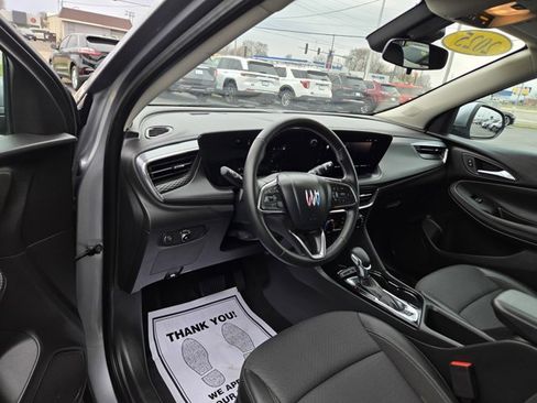 Used 2025 Buick Encore GX Preferred FWD image 2