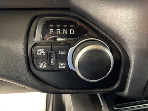 Used 2022 RAM 1500 Big Horn AWD/4WD image 24