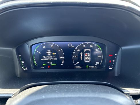 Used 2026 Honda CR-V Sport Touring image 10
