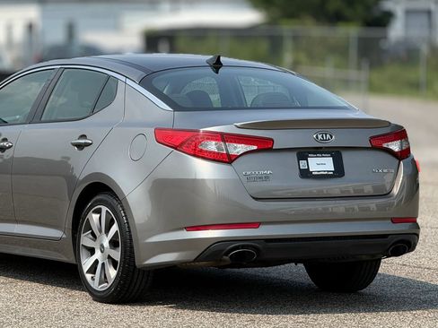 Used 2012 Kia Optima SX w/ Premium Touring Pkg FWD image 16