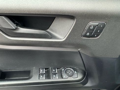 Used 2025 Ford Bronco Sport Badlands image 14