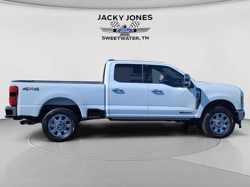 Used 2025 Ford F250 Lariat w/ Lariat Ultimate Package image 6