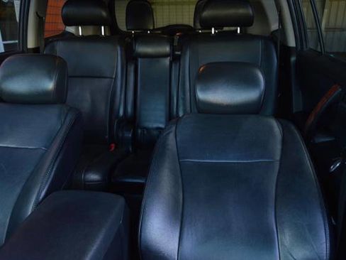 Used 2012 Toyota Highlander Limited w/ Tow Pkg AWD/4WD image 19