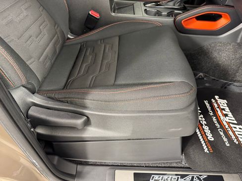 Used 2023 Nissan Frontier PRO-4X w/ Pro Convenience Package image 31