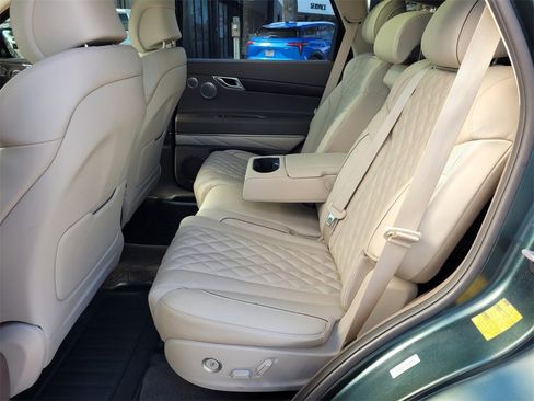 Used 2023 Genesis GV80 3.5T w/ Prestige Matte Package image 4