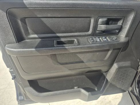 Used 2019 RAM 1500 Classic Tradesman AWD/4WD image 12