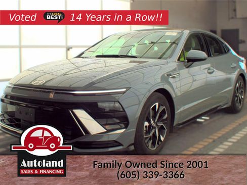 Used 2025 Hyundai Sonata SEL FWD image 1