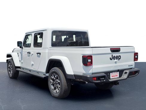 New 2026 Jeep Gladiator Mojave AWD/4WD image 14