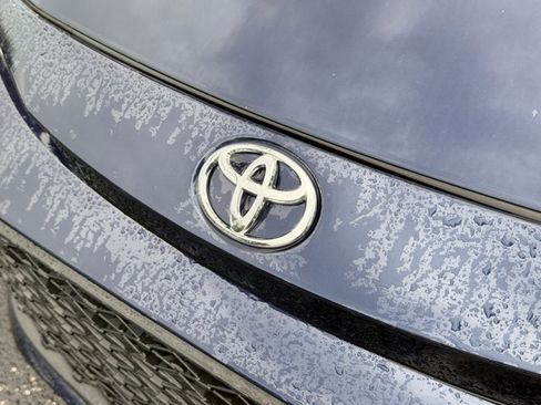 Used 2023 Toyota Corolla XSE FWD image 9